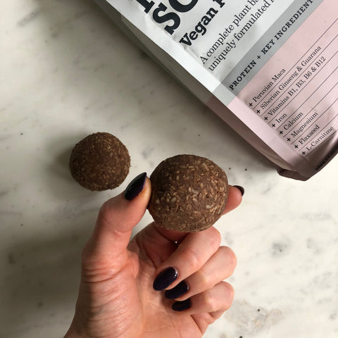 chocolate protein balls